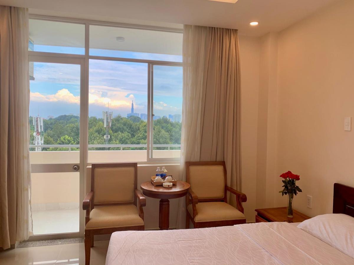 Tan Son Nhat 2 Hotel Хошимін Екстер'єр фото
