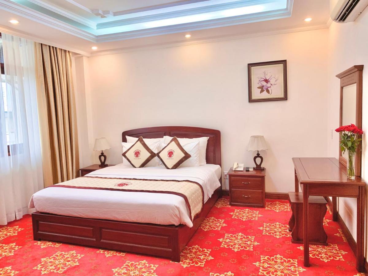 Tan Son Nhat 2 Hotel Хошимін Екстер'єр фото