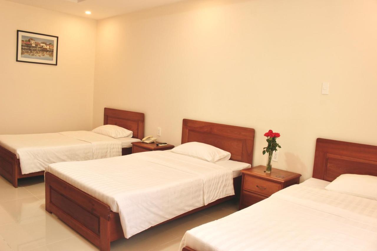 Tan Son Nhat 2 Hotel Хошимін Екстер'єр фото